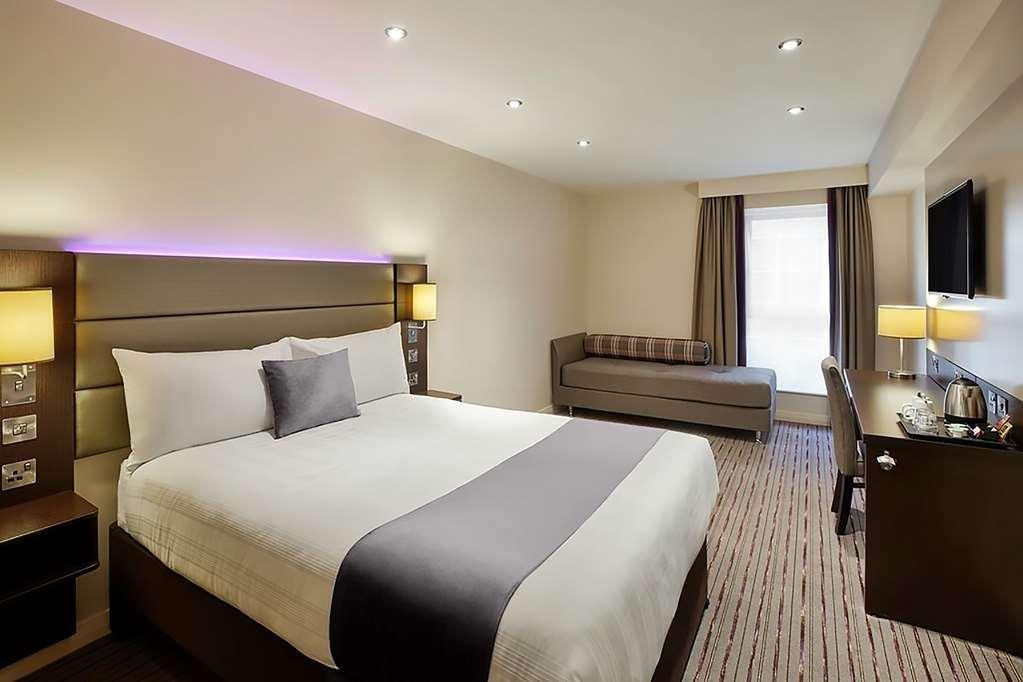 Milestone Peterborough Hotel A1M, Sure Hotel Collection By Best Western Stilton Экстерьер фото