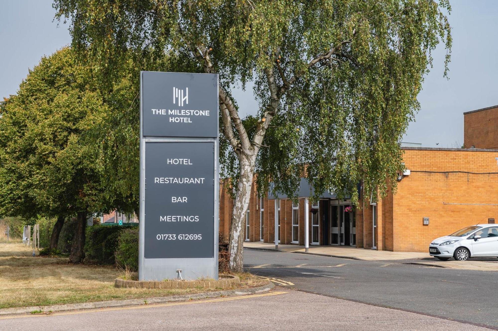 Milestone Peterborough Hotel A1M, Sure Hotel Collection By Best Western Stilton Экстерьер фото