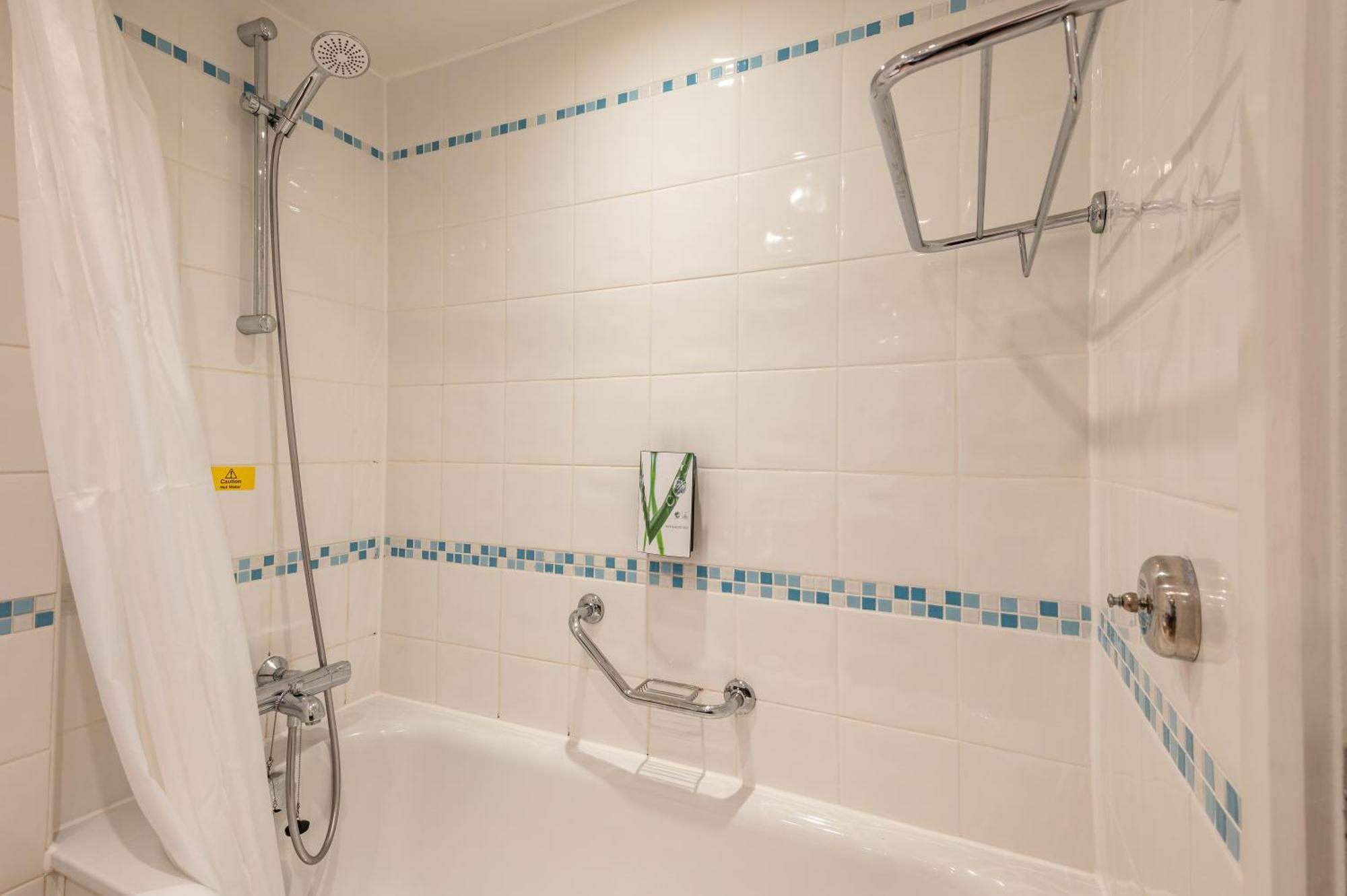 Milestone Peterborough Hotel A1M, Sure Hotel Collection By Best Western Stilton Экстерьер фото