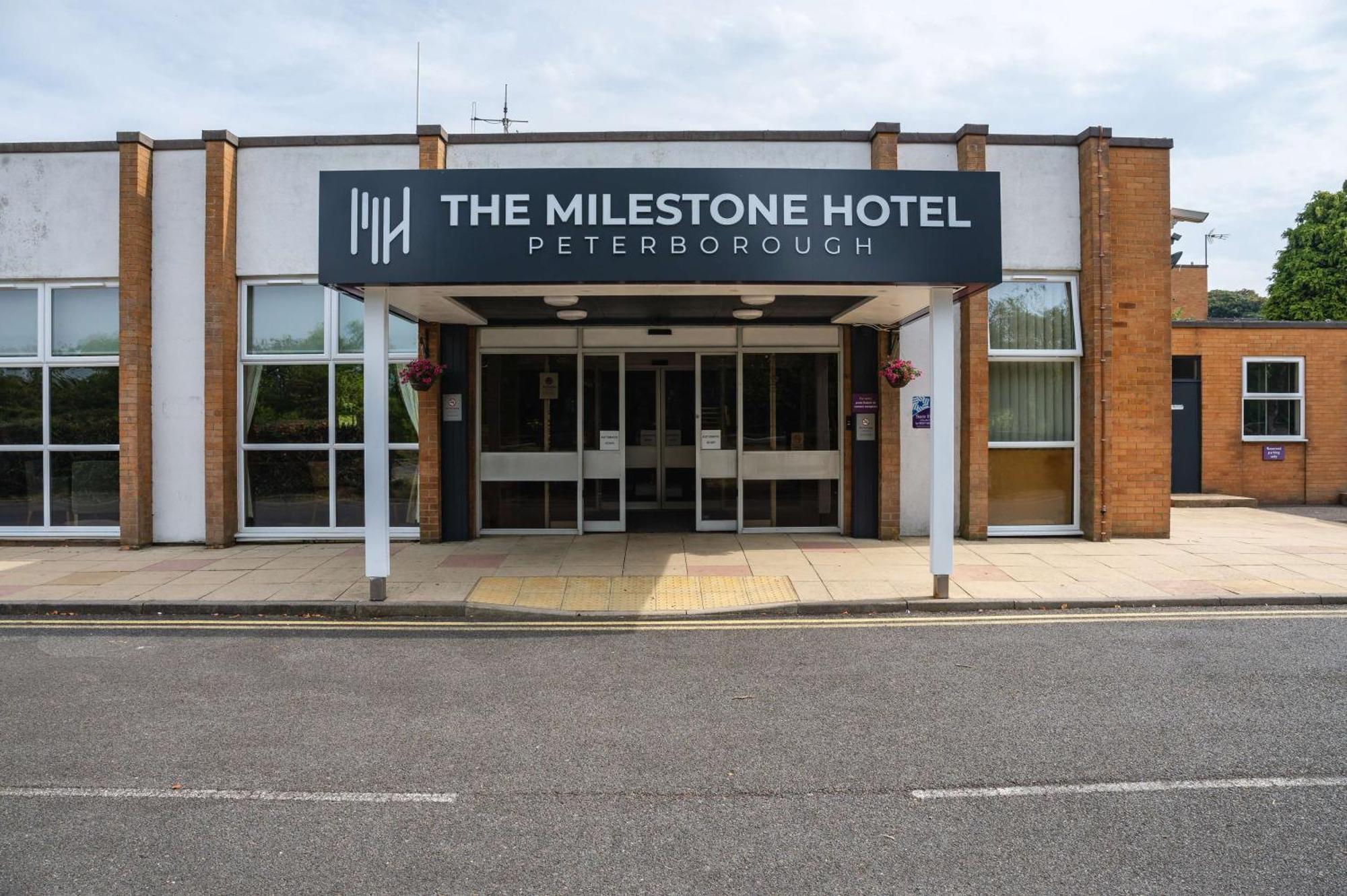 Milestone Peterborough Hotel A1M, Sure Hotel Collection By Best Western Stilton Экстерьер фото
